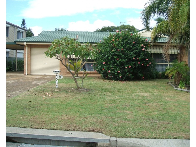 15 Jellicoe Close, Fingal Bay NSW 2315
