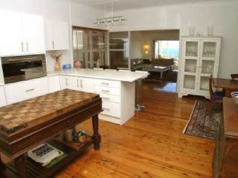 14 Ocean Street, Fishermans Bay NSW 2316
