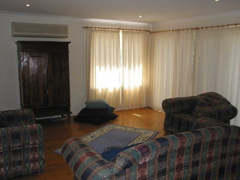 4 Gretel Close, Nelson Bay NSW 2315