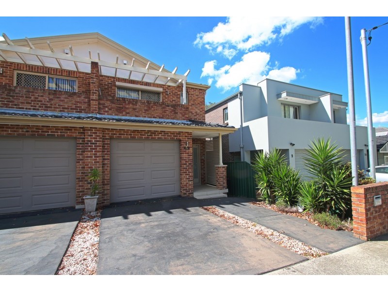 7A Universal Street, Mortdale NSW 2223