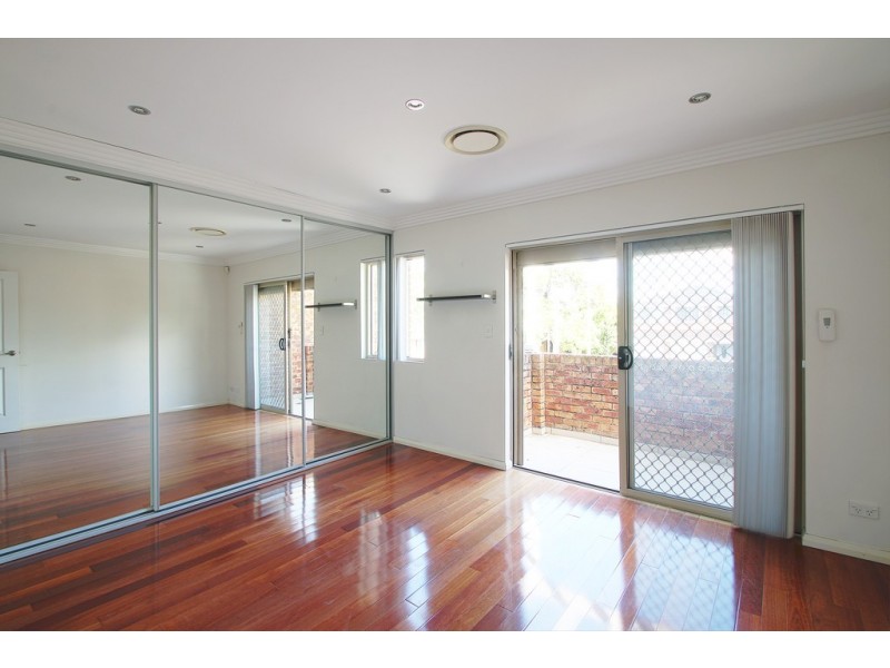 7A Universal Street, Mortdale NSW 2223