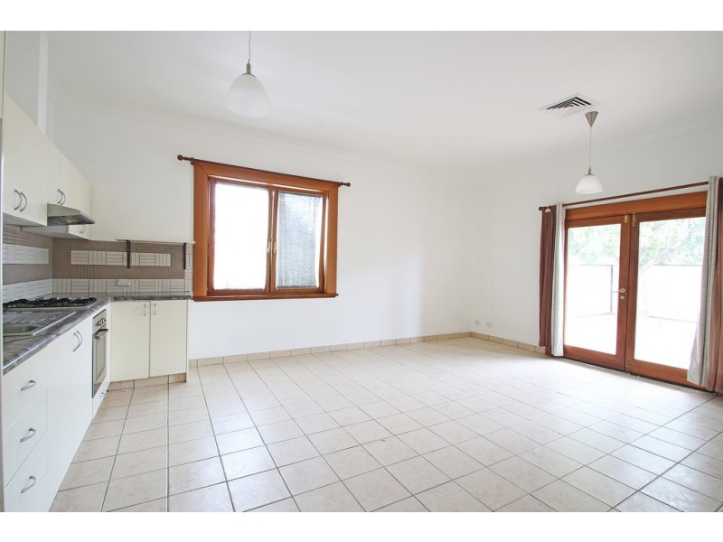 214 West Botany Street, Banksia NSW 2216