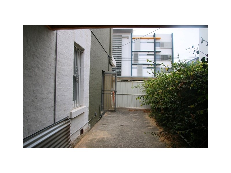 83 Princes Highway, St Peters NSW 2044