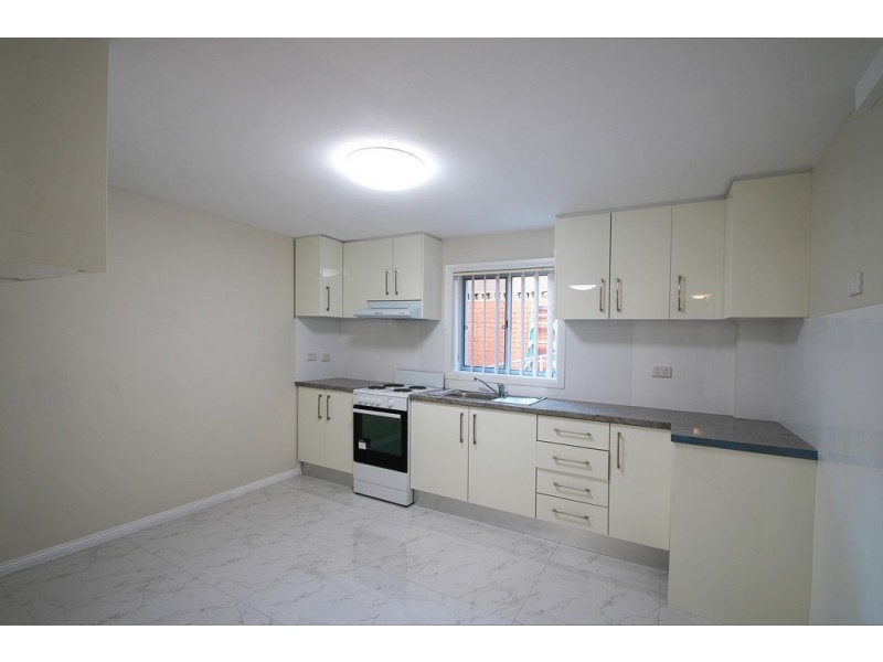 21B Atkinson Street, Arncliffe NSW 2205