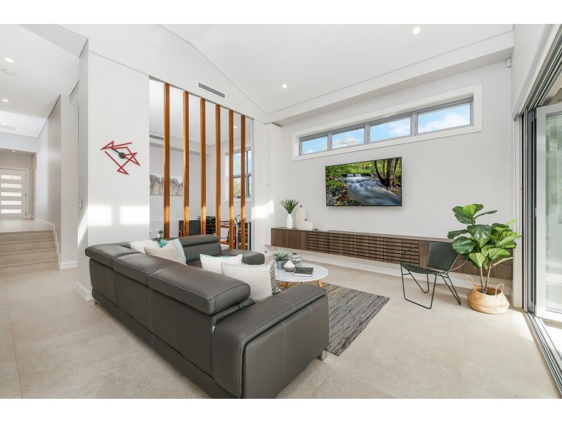 33 Francis Street, Earlwood NSW 2206