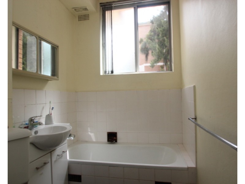14/26a Wolli Creek Road, Banksia NSW 2216