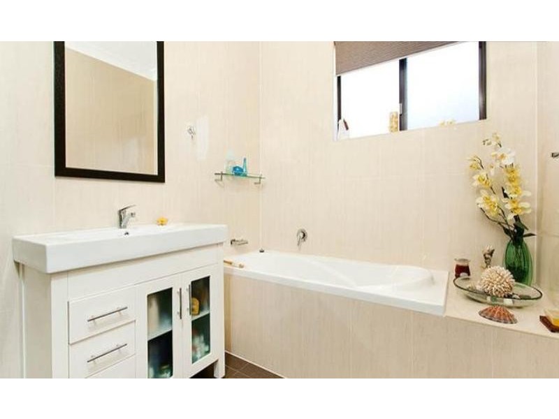 10/9-11 Nielson Ave, Carlton NSW 2218