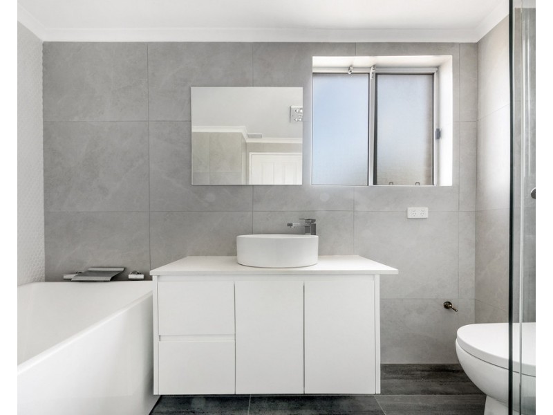 8/25 Subway Road, Rockdale NSW 2216