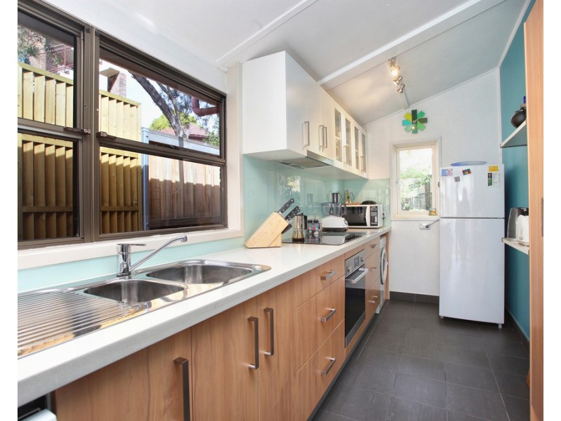 9 Robertson Street, Kogarah NSW 2217