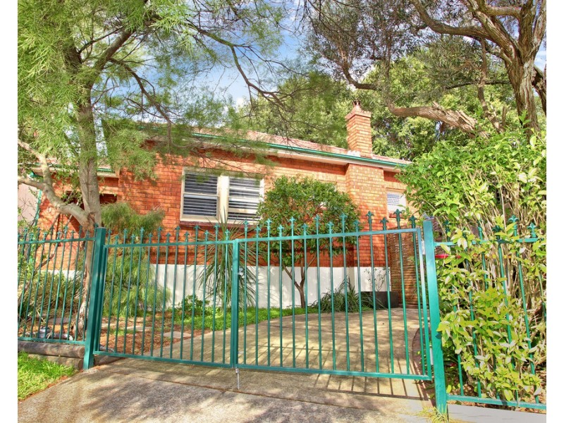 9 Robertson Street, Kogarah NSW 2217