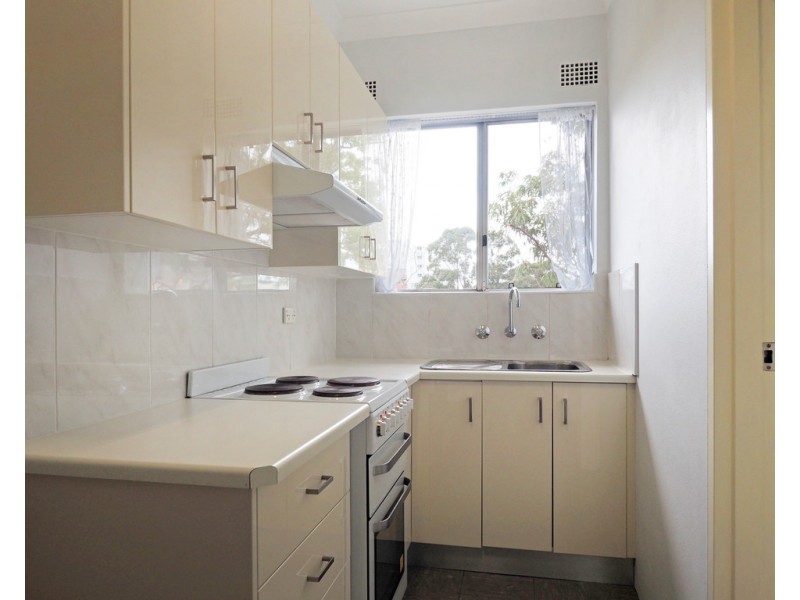 15/8-10 King Street, Kogarah NSW 2217