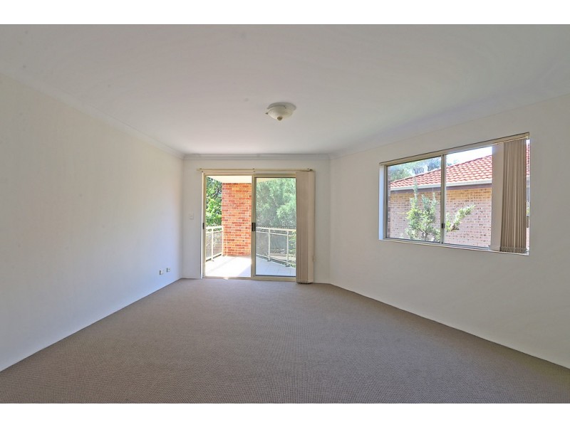 4/126 Harrow Road, Rockdale NSW 2216