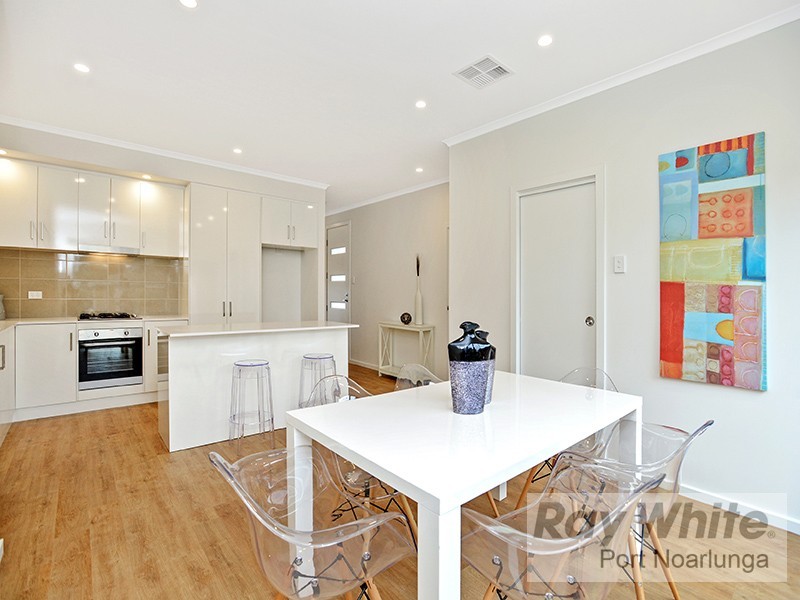 1/10 Leitch Avenue, Port Noarlunga SA 5167