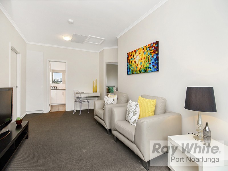 1/10 Leitch Avenue, Port Noarlunga SA 5167