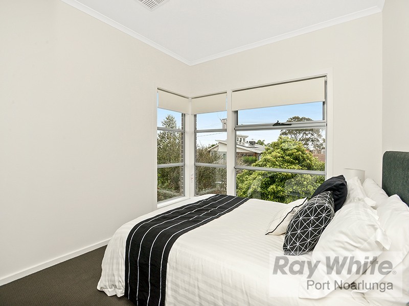 1/10 Leitch Avenue, Port Noarlunga SA 5167