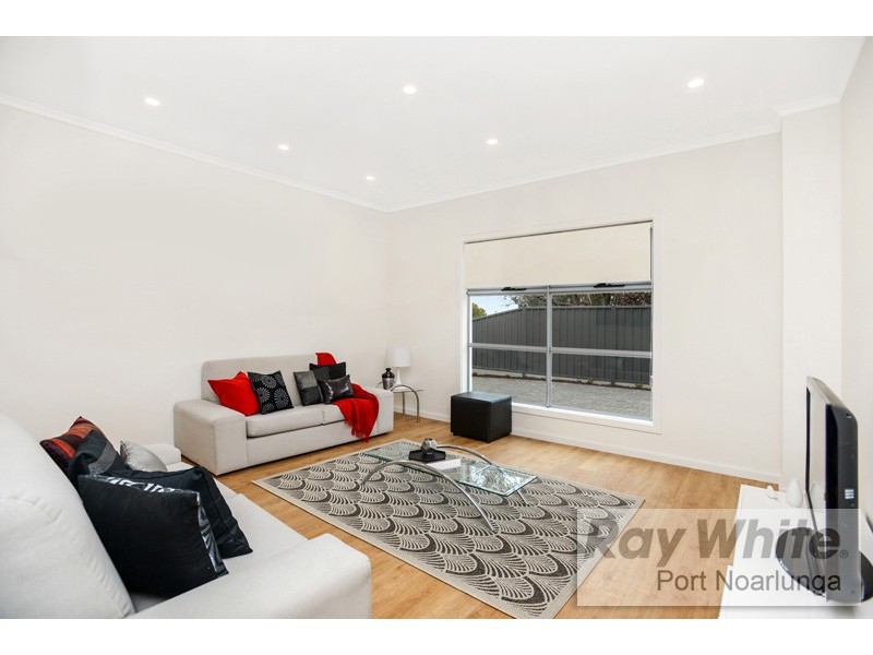 2/10 Leitch Avenue, Port Noarlunga SA 5167