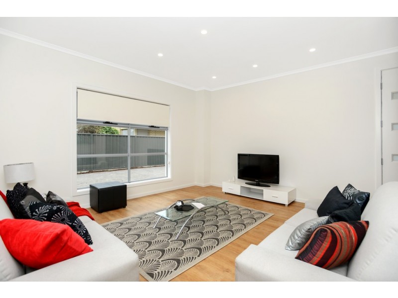 2/10 Leitch Avenue, Port Noarlunga SA 5167