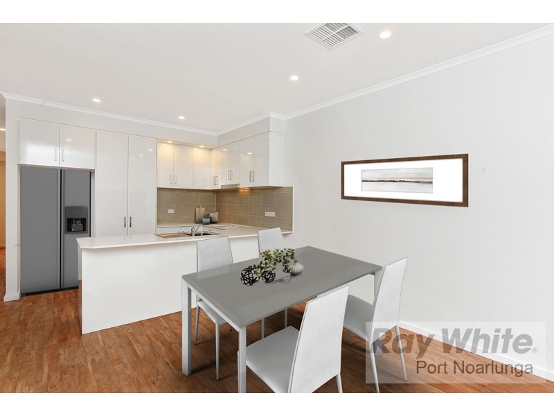 2/10 Leitch Avenue, Port Noarlunga SA 5167