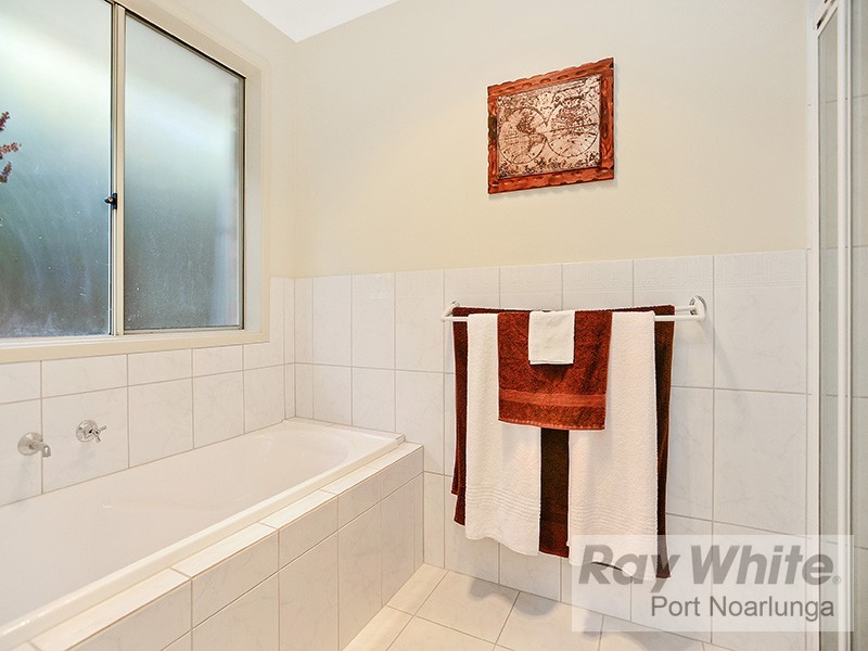 20 Brookside Crescent, Seaford Rise SA 5169