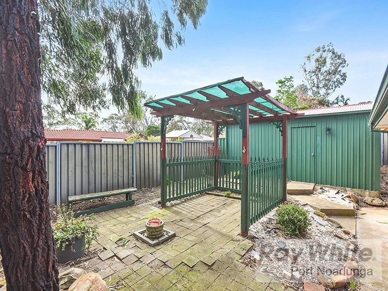 2 Devon Crescent, Happy Valley SA 5159