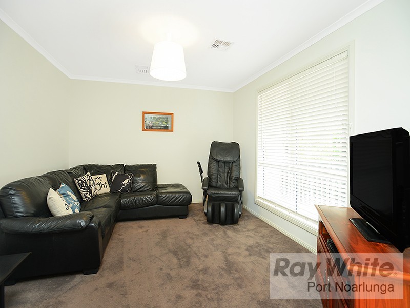 1 Hender Avenue, Port Noarlunga SA 5167