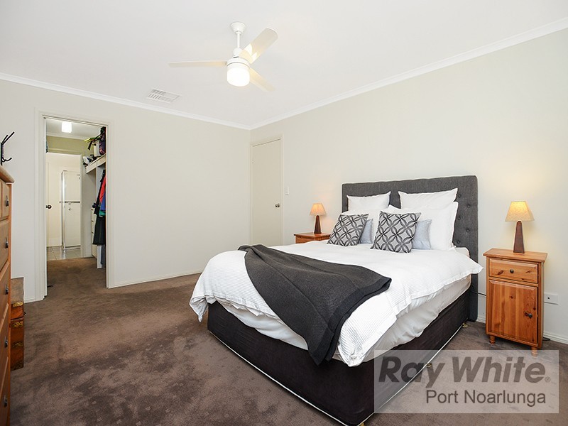 1 Hender Avenue, Port Noarlunga SA 5167