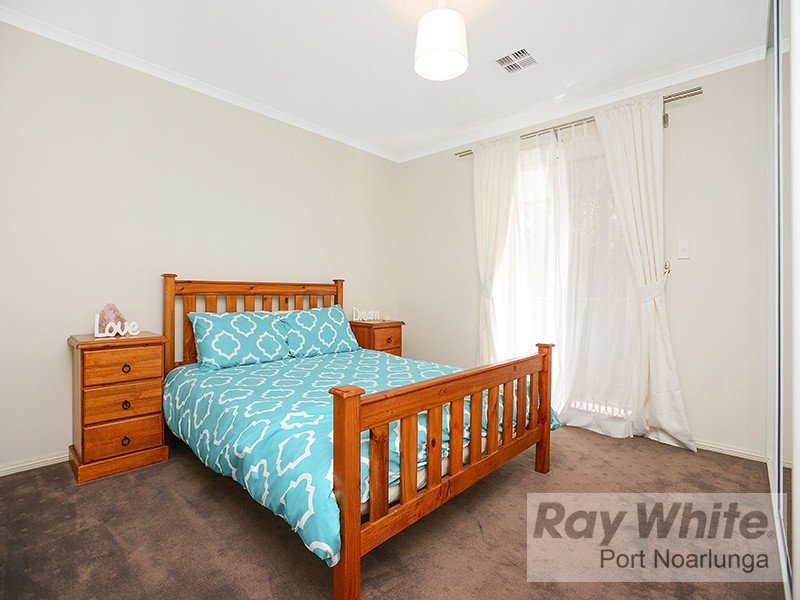 1 Hender Avenue, Port Noarlunga SA 5167