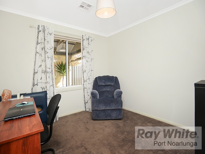 1 Hender Avenue, Port Noarlunga SA 5167