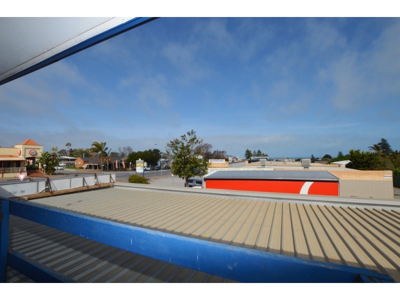 67 Beach Road, Christies Beach SA 5165