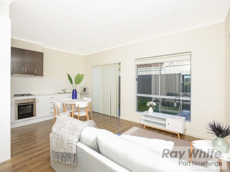 3 / 42 Sunningdale Drive, Christie Downs SA 5164