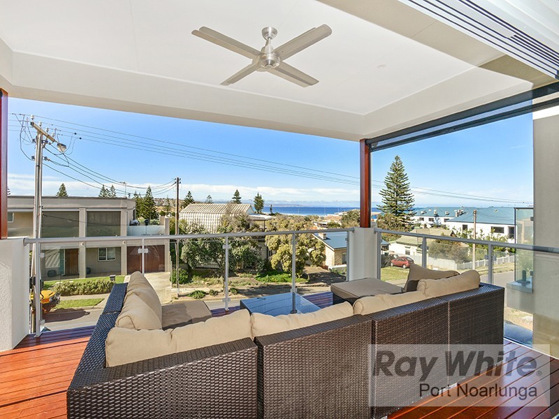 29 Fourth Avenue, Moana SA 5169