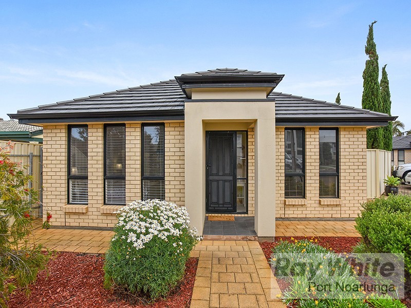 7 / 37-39 Albany Avenue, Port Noarlunga South SA 5167