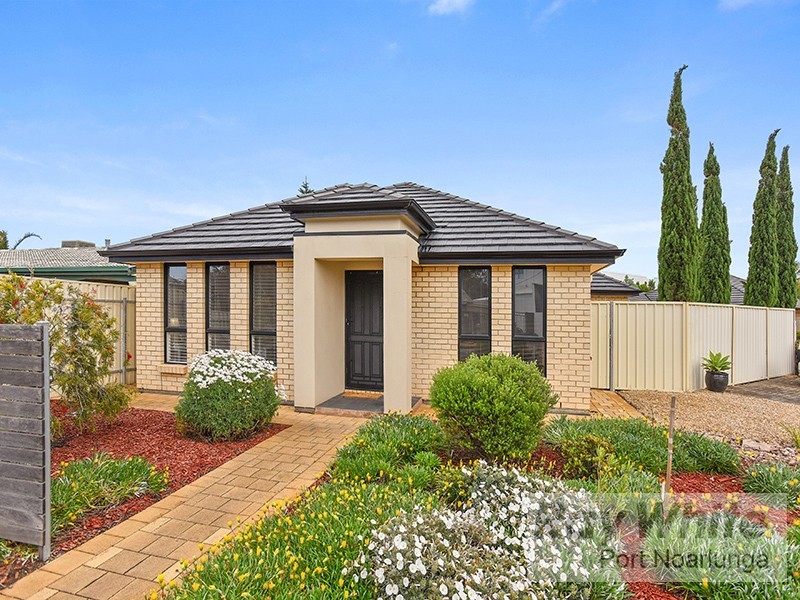 7 / 37-39 Albany Avenue, Port Noarlunga South SA 5167