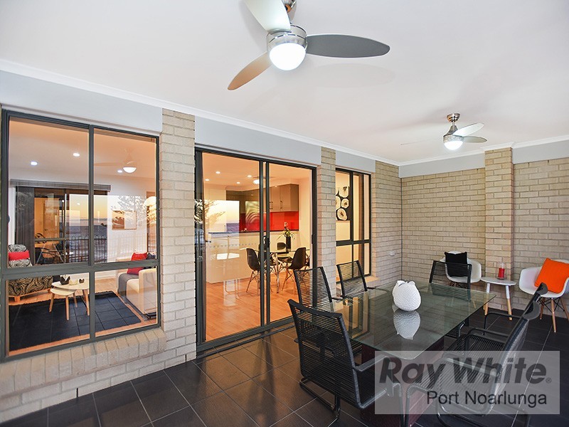 25 Esplanade, Christies Beach SA 5165