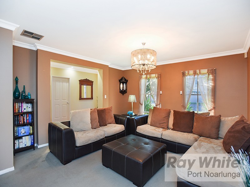 50 Albany Avenue, Port Noarlunga South SA 5167