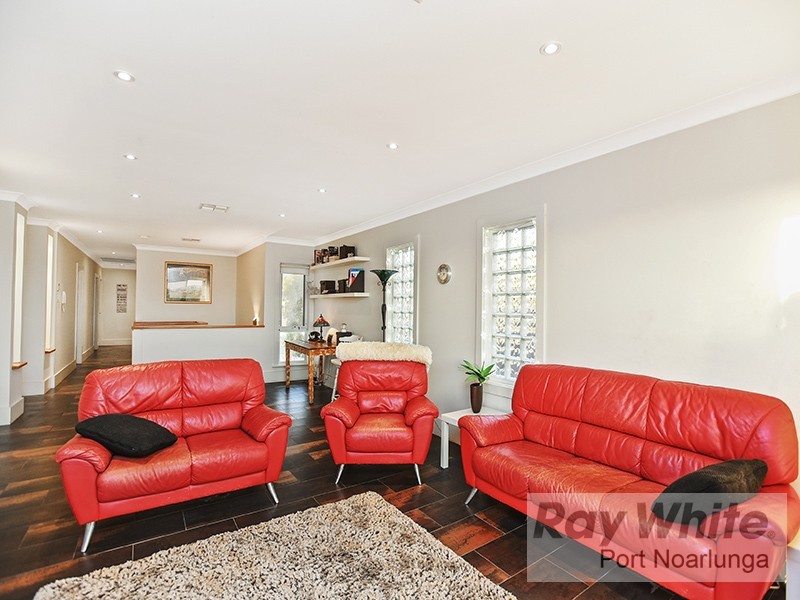 99 Murray Road, Port Noarlunga SA 5167