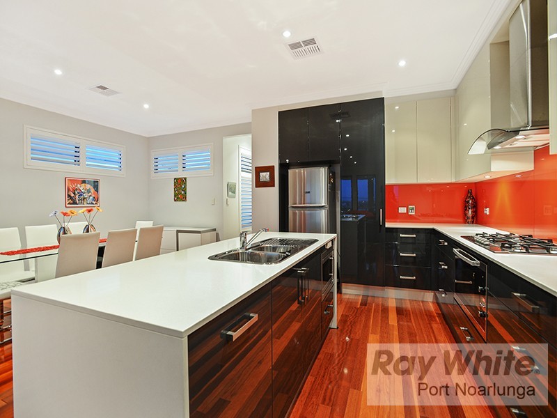 7 Geoffrey Avenue, Port Noarlunga SA 5167