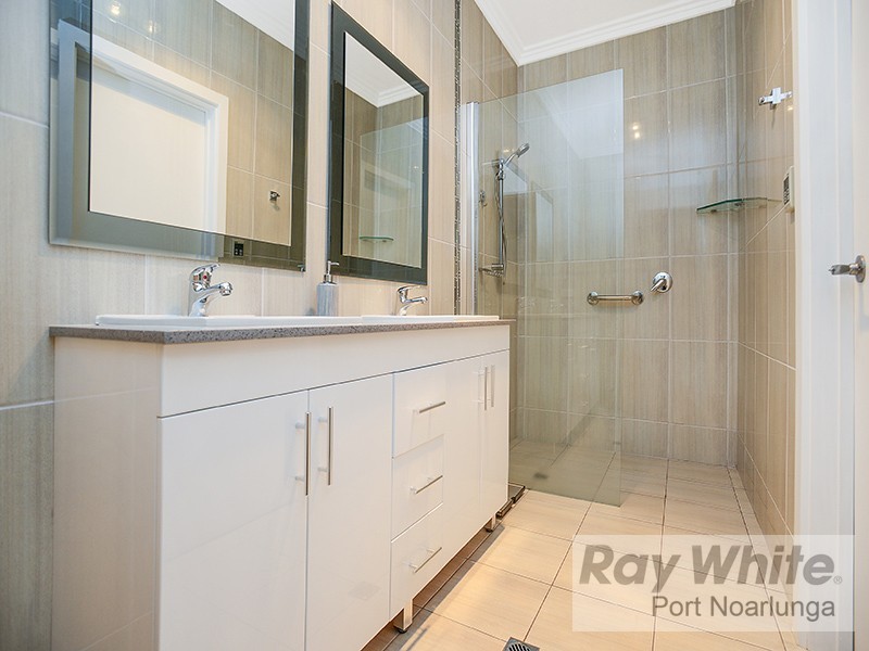 7 Geoffrey Avenue, Port Noarlunga SA 5167