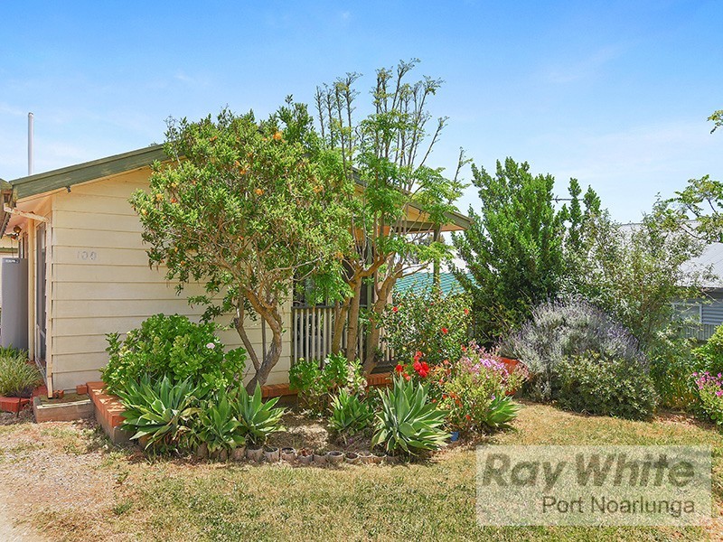 100 Alexander Street, Sellicks Beach SA 5174