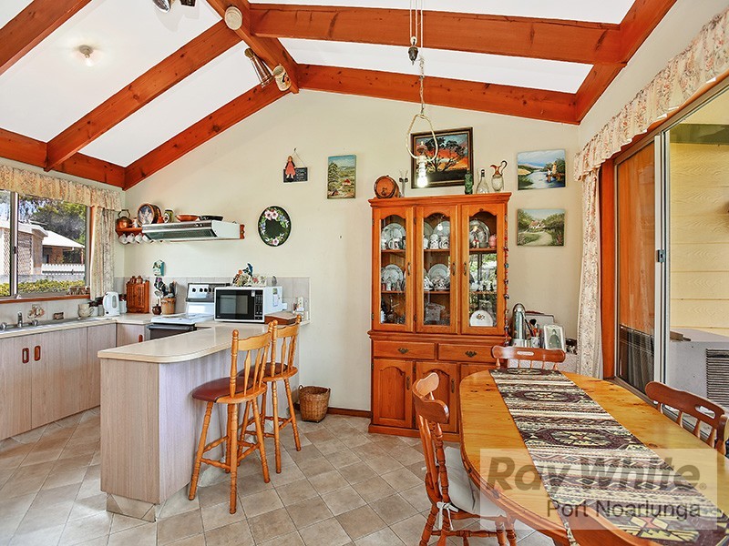 100 Alexander Street, Sellicks Beach SA 5174