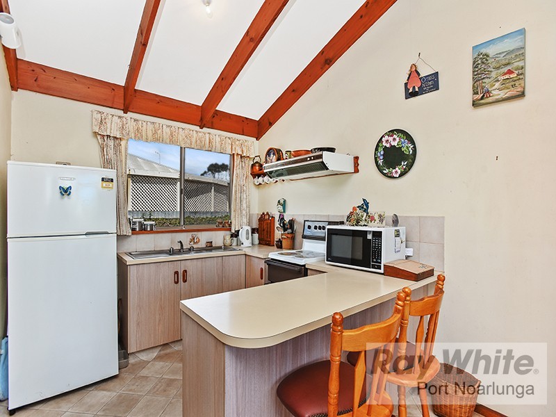 100 Alexander Street, Sellicks Beach SA 5174