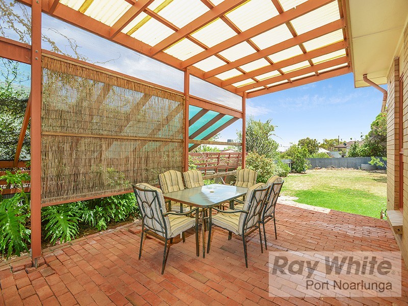 33 Ramsgate Avenue, Christies Beach SA 5165