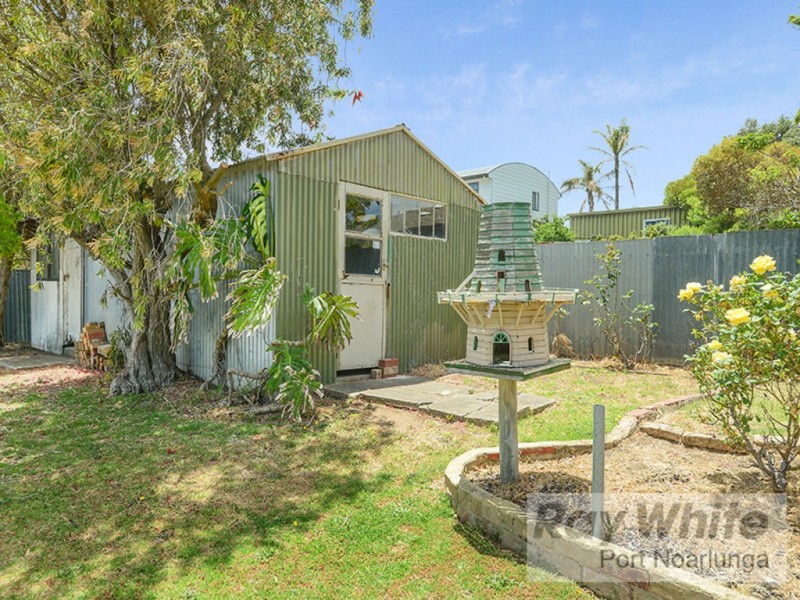 33 Ramsgate Avenue, Christies Beach SA 5165