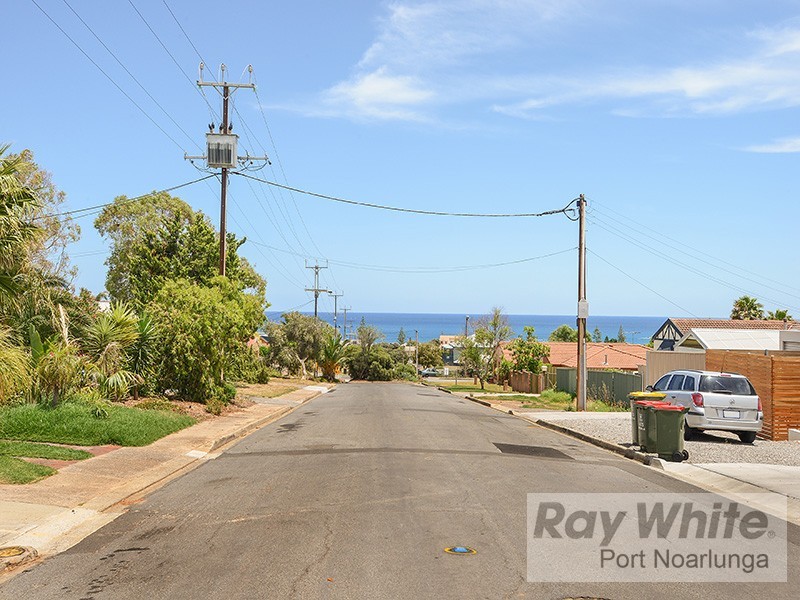 33 Ramsgate Avenue, Christies Beach SA 5165