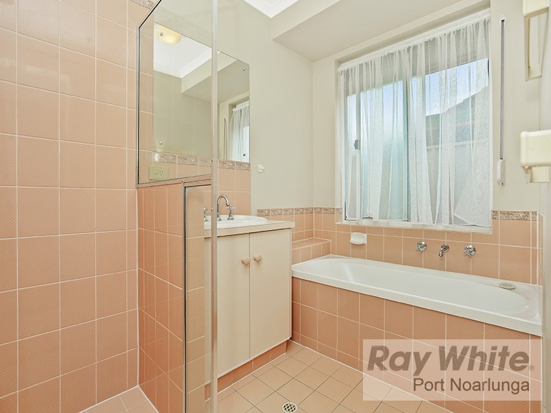 8 Sandpiper Avenue, Seaford Rise SA 5169