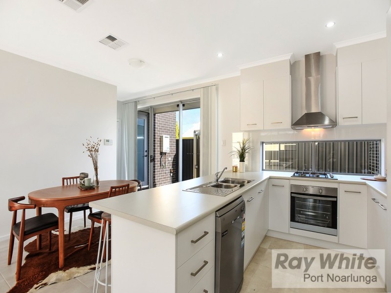 3 / 36 Saltash Avenue, Christies Beach SA 5165