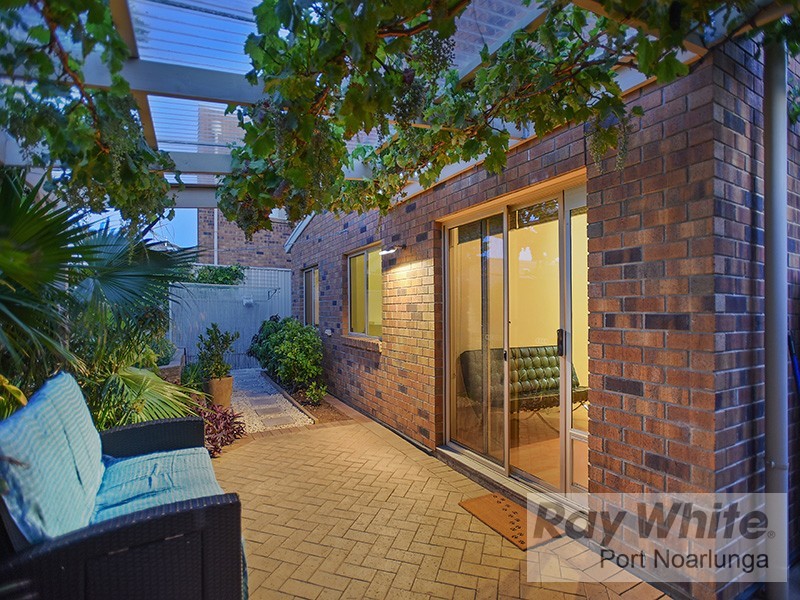 1B Penzance Avenue, Christies Beach SA 5165