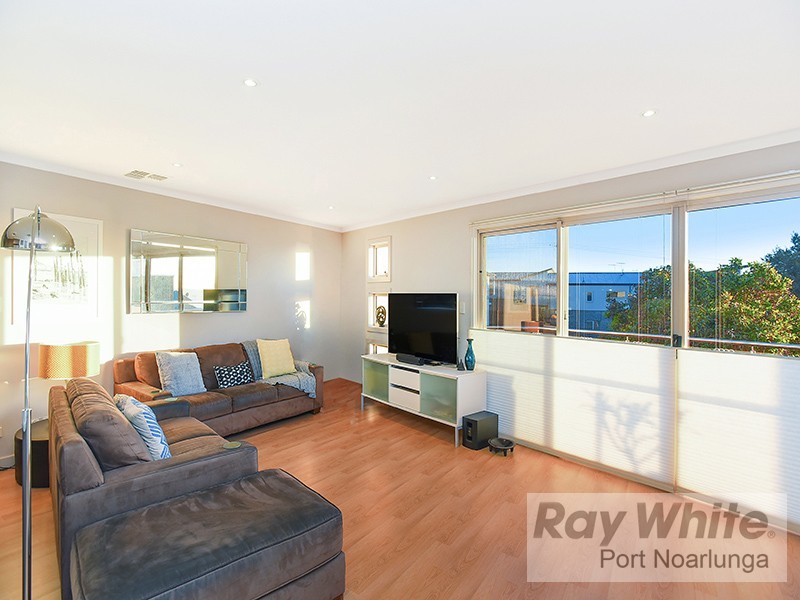 1B Penzance Avenue, Christies Beach SA 5165