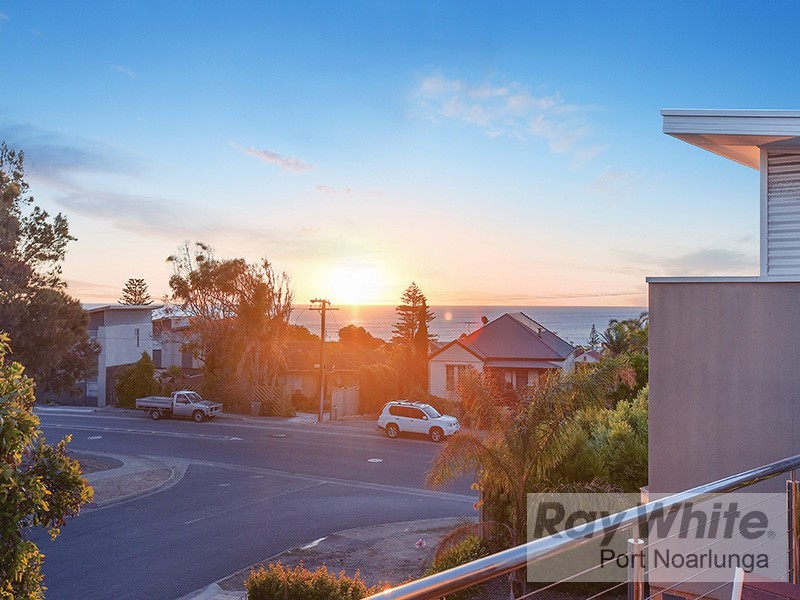 1B Penzance Avenue, Christies Beach SA 5165