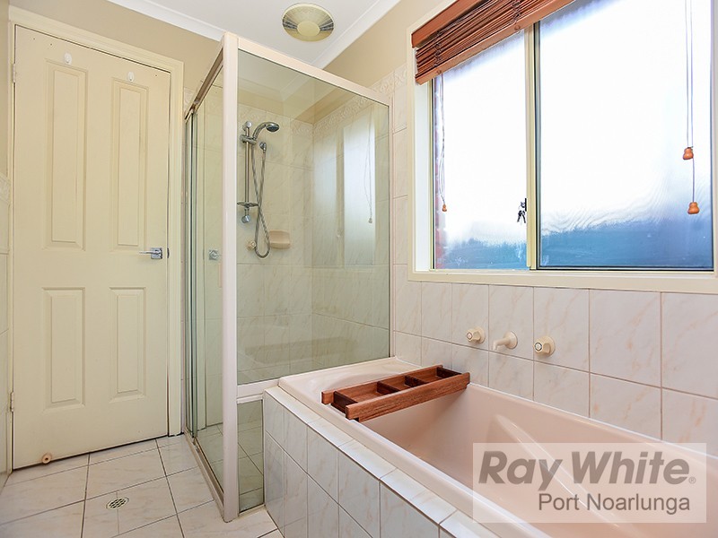 18 Cameron Road, Aldinga Beach SA 5173